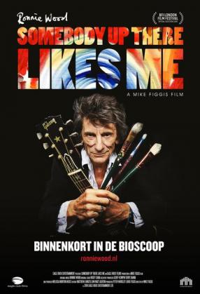 Filmbeschreibung zu Ronnie Wood: Somebody Up There Likes Me